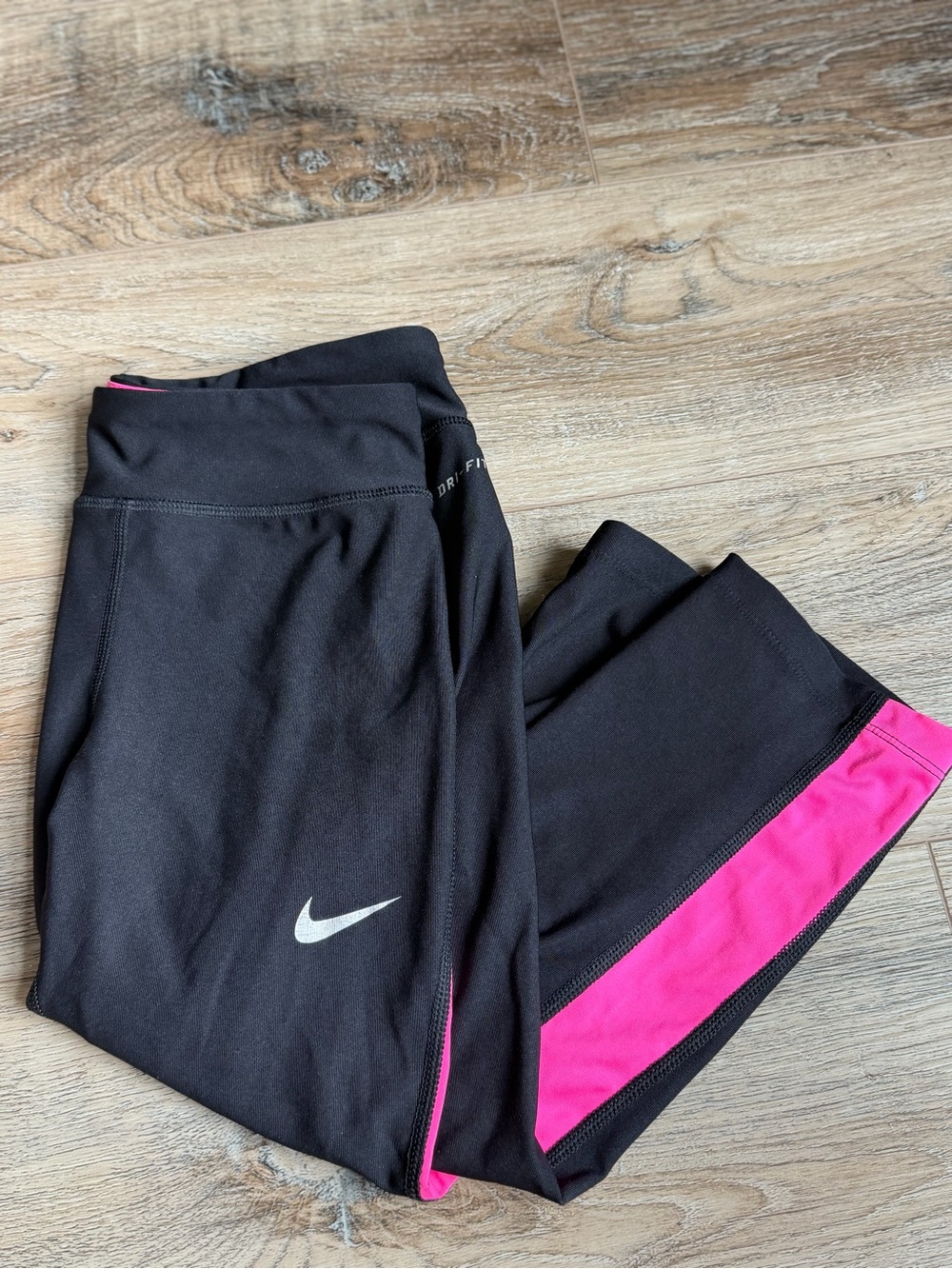 Nike Girls Black Leggings with Hot Pink Panels
